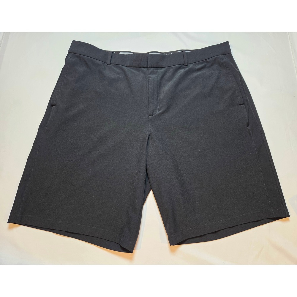 Nike Dri-FIT Men Black Golf Shorts Size 40 Flat Front Performance Stretchy
